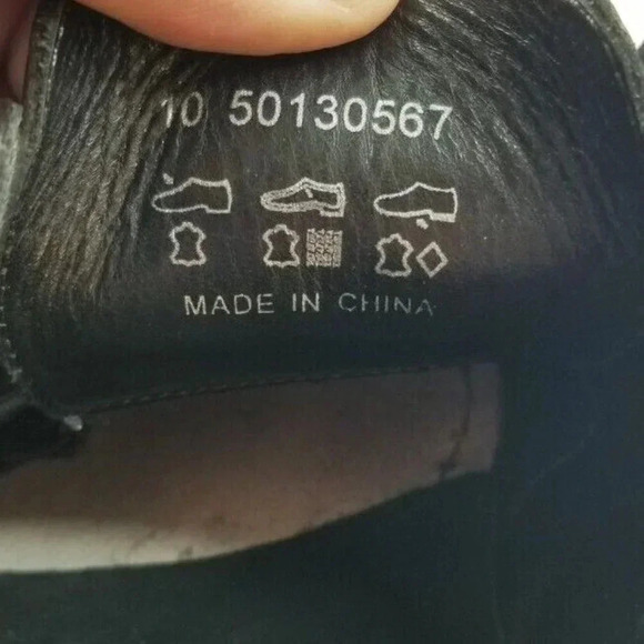 Hugo Boss Size 10 Men's Lace Up Embossed Logo Black Leather Shoes - Picture 5 of 12